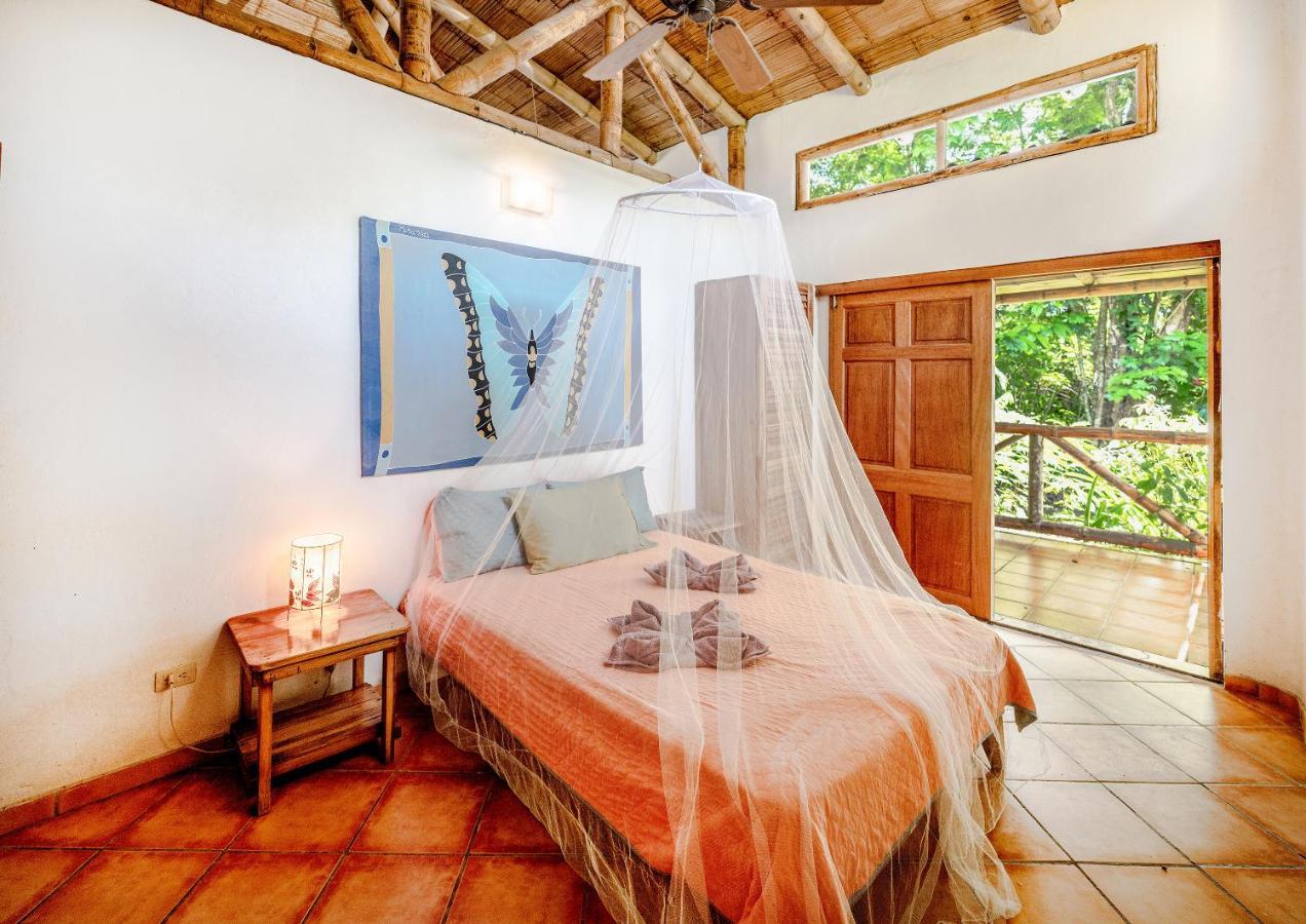 Private Villa On 2-Acres Of Jungle Garden & Pool Manzanillo  Eksteriør bilde